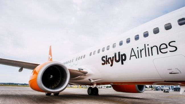 Авиакомпания "SkyUp"